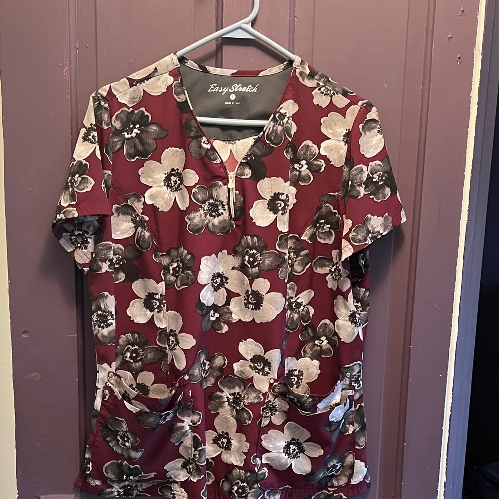 Floral Scrub Top